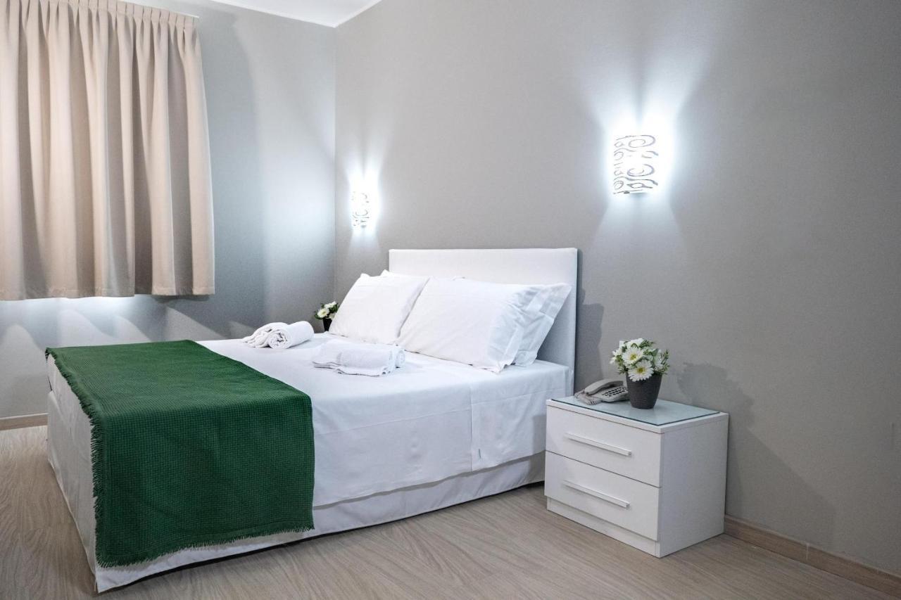 Hotel Primo Campi Bisenzio Bagian luar foto